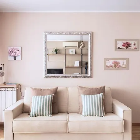 Eur Crystal Garden - Loft Moderno Con Terrazza Privata E Box Auto Apartamento